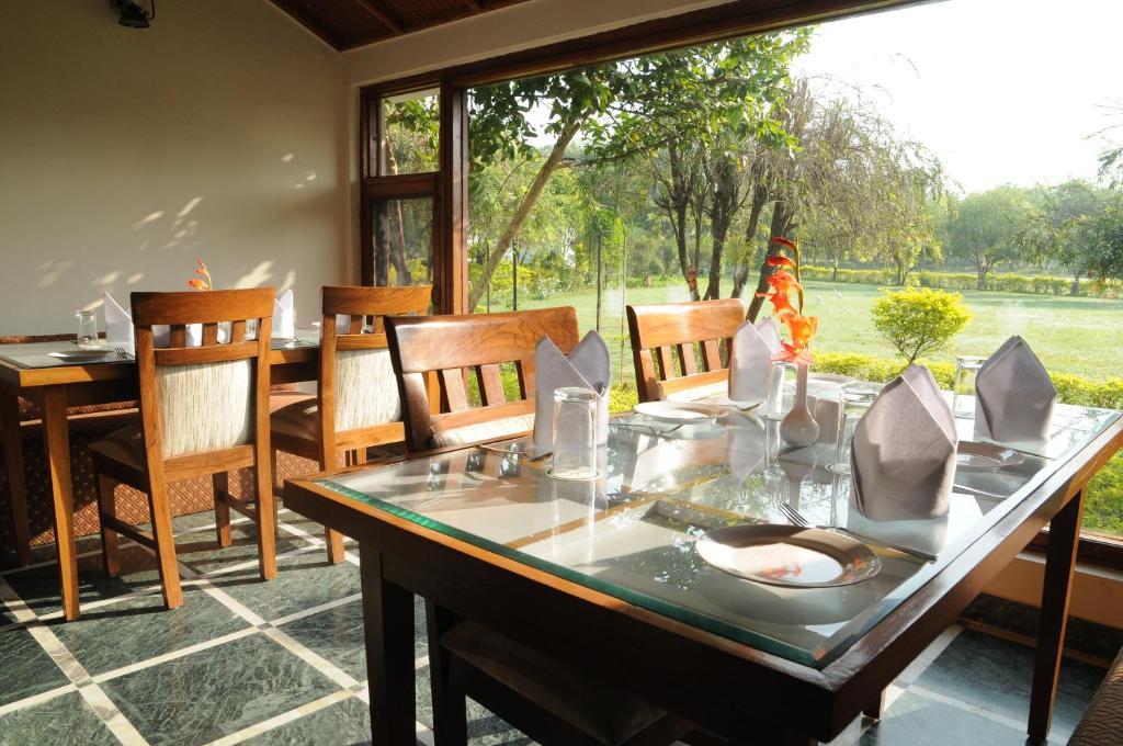 Naturoville Ayurvedic And Yoga Retreat Rishikesh Exterior photo