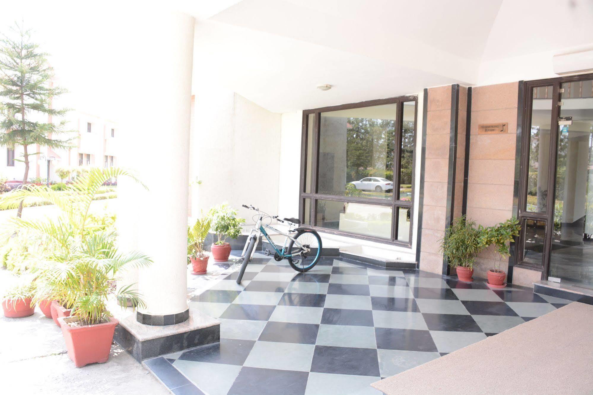 Naturoville Ayurvedic And Yoga Retreat Rishikesh Exterior photo
